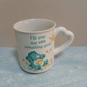 1983 American Greetings "Wish Bear" Care Bear Mug w/ Heart Handle